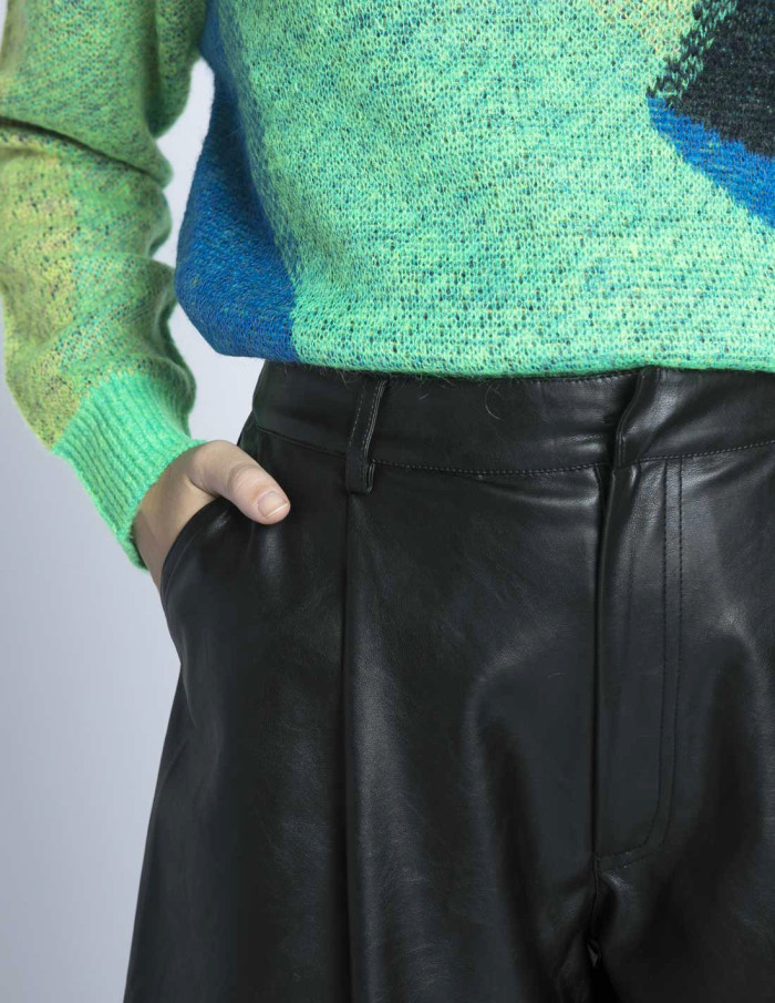 bermudas negras efecto piel wild pony sommes demode zaragoza