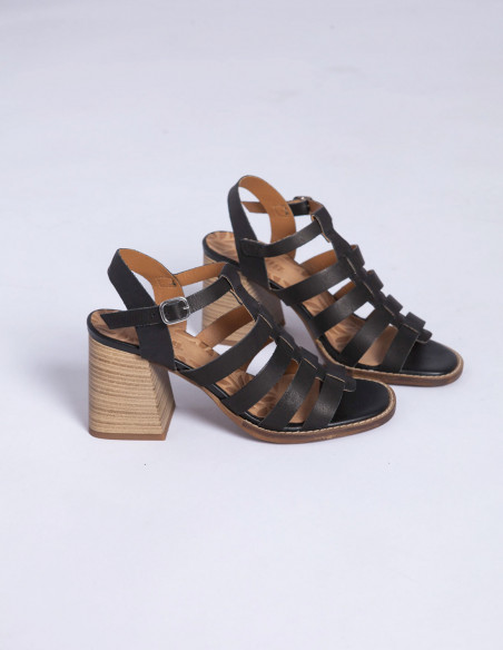 SANDALIAS NEGRAS TACON NUVOLA MUSTANG-SOMMES DEMODE-ZARAGOZA