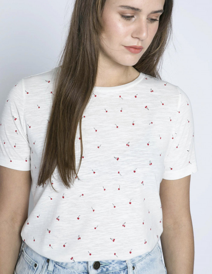 camiseta blanca cerezas hazel fransa sommes demode zaragoza