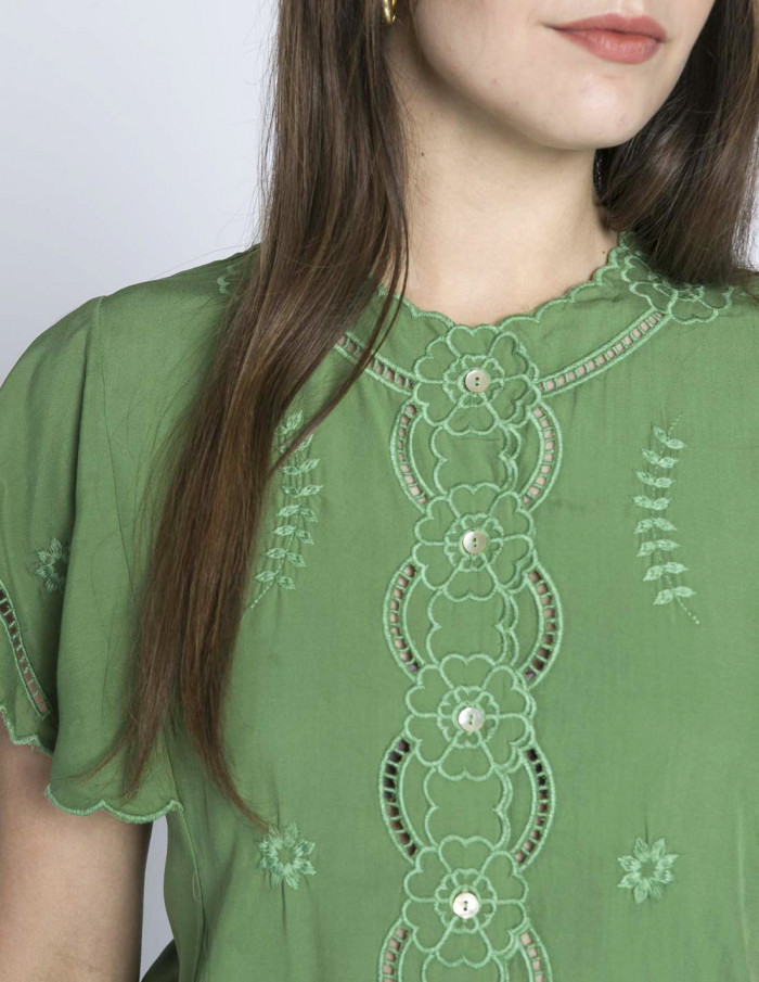 Comprar Blusa verde bordados de la marca Meisïe Sommes Demode