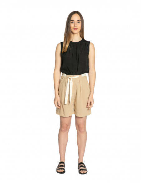 pantalon bermuda beige cinturon brenda desires sommes demode zaragoza