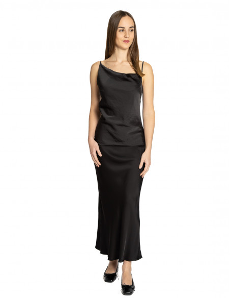 Falda larga negra satinada Orient Grace & Mila Sommes Demode Zaragoza