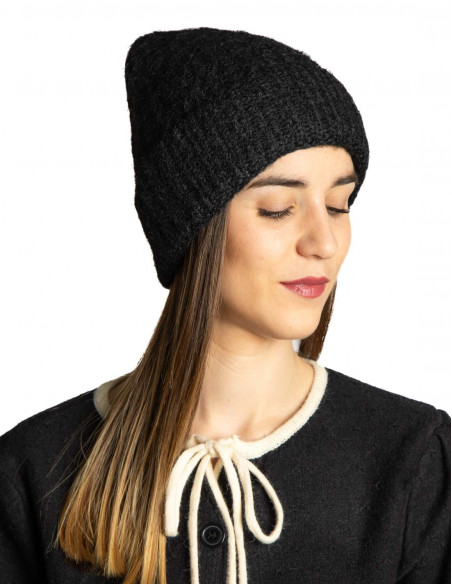 gorro negro textura solene ichi sommes demode zaragoza