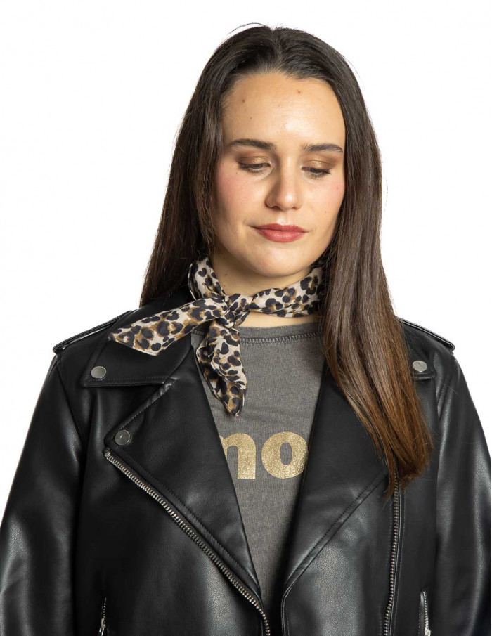 pañuelo leopardo larina ichi sommes demode zaragoza