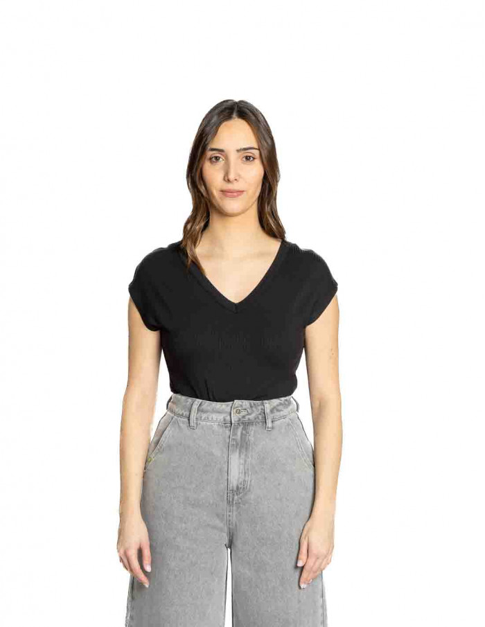 Top canalé negro esecote pico Uni King Louie Sommes Demode Zaragoza