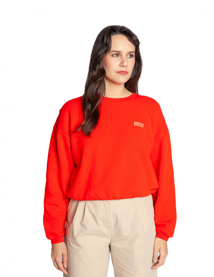 Sudadera crop roja logo Izubird American Vintage Sommes Demode Zaragoza
