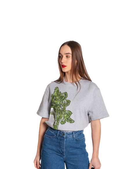 camiseta gris flor bordada verde saria cks sommes demode zaragoza