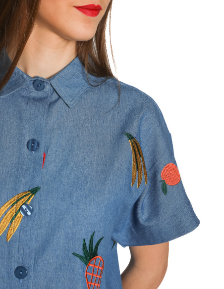 Camisa denim con bordados de frutas Pepa Loves Sommes Demode Zaragoza