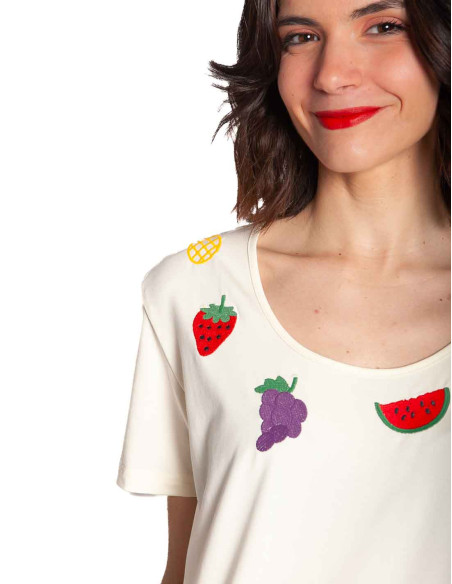 Camiseta color crudo bordado frutas Pepa Loves Sommes Demode Zaragoza