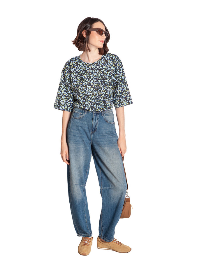 Comprar Camiseta oversize print pixels Lariz de SKFK en Sommes Demode