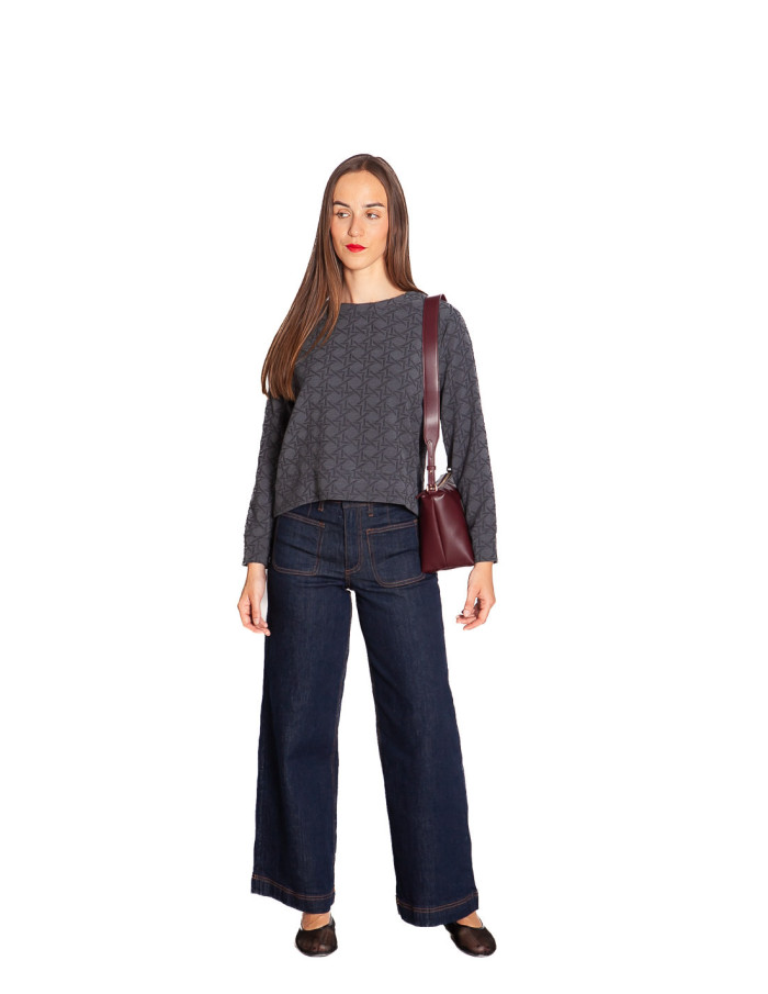 Top color gris con textura con relieve Pan Sommes Demode Zaragoza