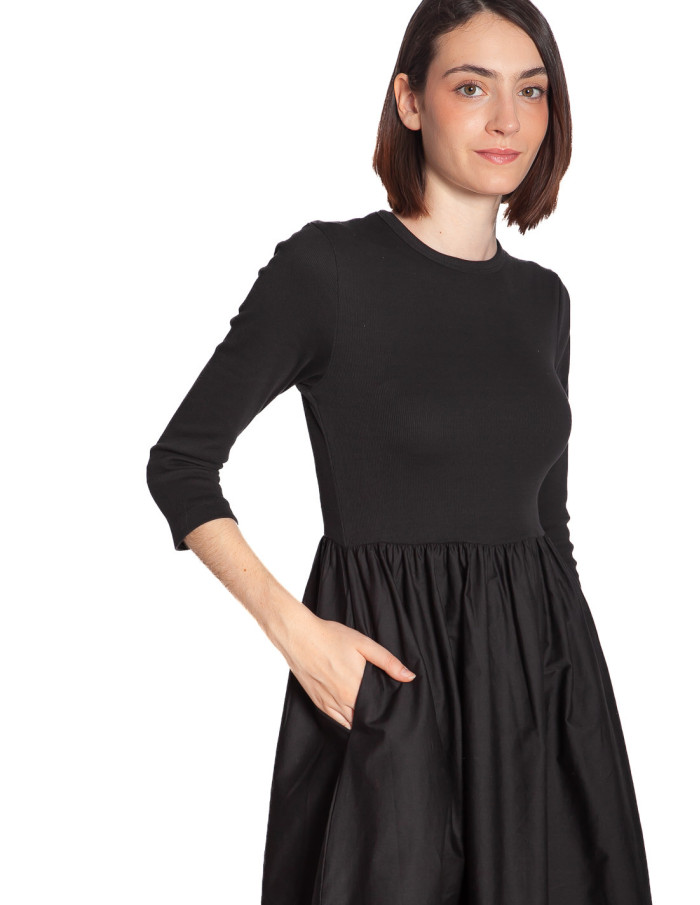 Vestido midi bimateria color negro Sunnia Byoung Sommes Demode Zaragoza