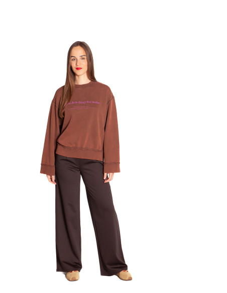 Sudadera marrón con letras bordadas Mina Ichi Sommes Demode Zaragoza