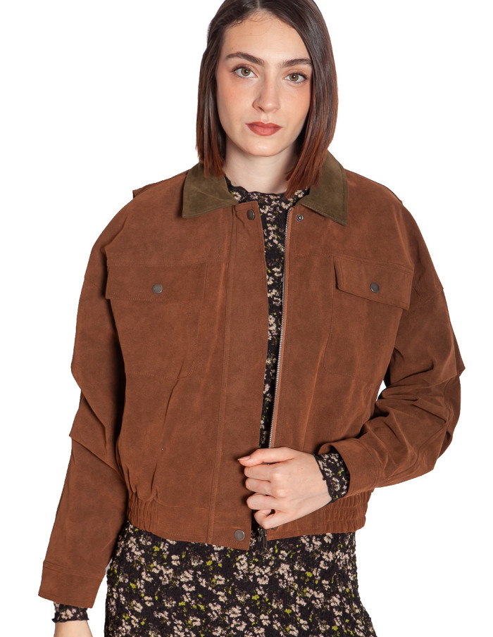 cazadora efecto ante marron cuello verde wild pony sommes demode zaragoza