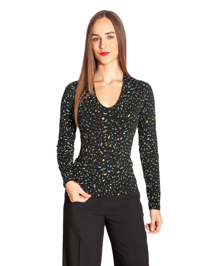 camiseta negra cuello v print multicolor jurdana skfk sommes demode zaragoza