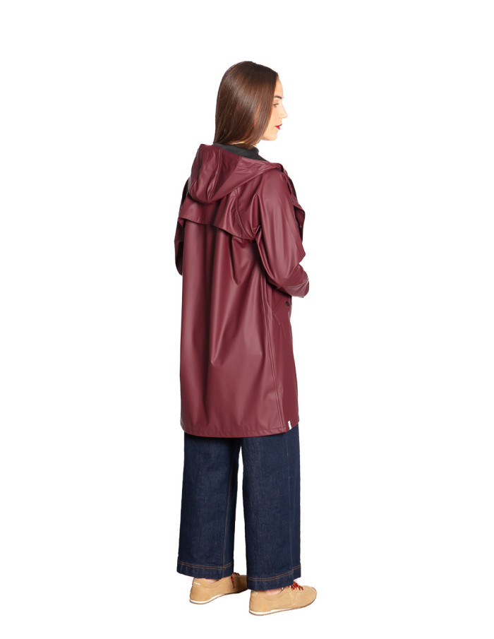 chubasquero efecto mate color burgundy  ichi sommes demode zaragoza