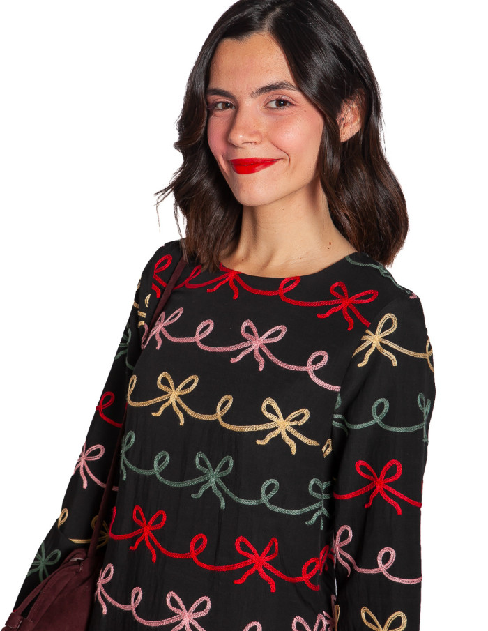 vestido corto negro bordado lazos pepa loves sommes demode zaragoza