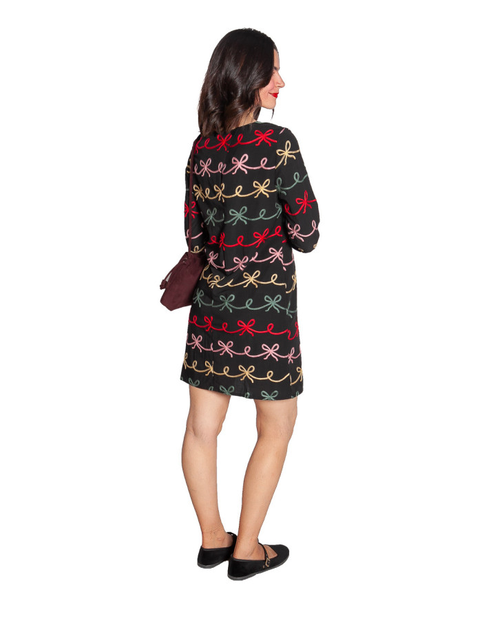 vestido corto negro bordado lazos pepa loves sommes demode zaragoza