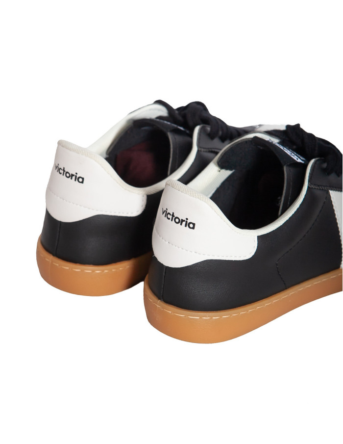 Zapatillas Berlín efecto piel y serraje color negro Victoria Sommes Demode Zaragoza