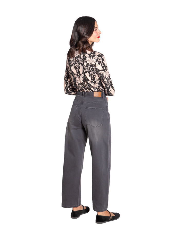 Jeans barrel color gris lavado Orella Artlove Sommes Demode Zaragoza