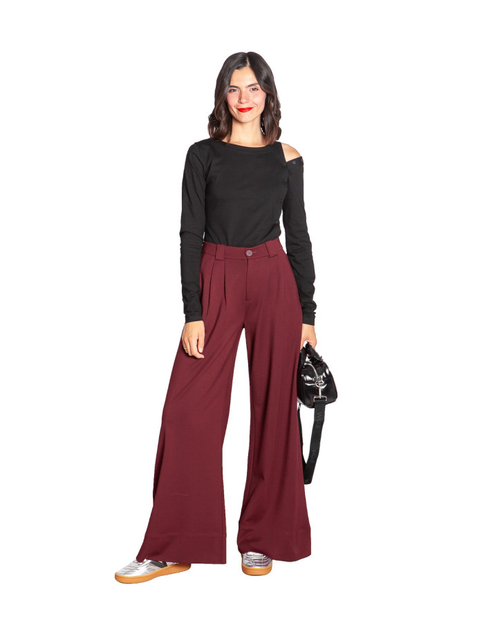 top negro detalle cut out con botones ederra skfk sommes demode zaragoza