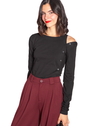 top negro detalle cut out con botones ederra skfk sommes demode zaragoza