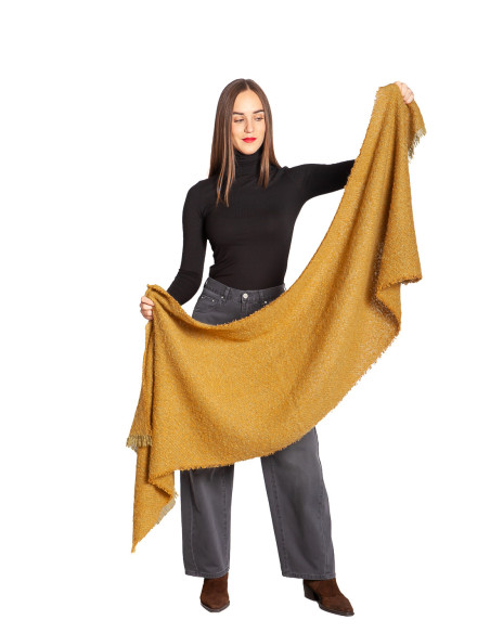 Bufanda textura color mostaza Boucle King Louie Sommes Demode Zaragoza