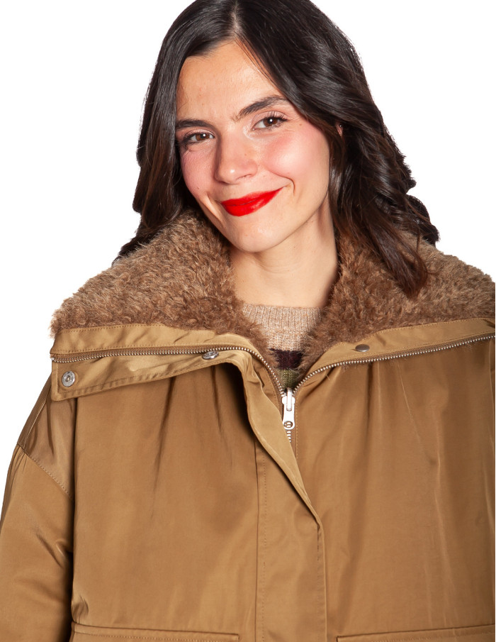 ABRIGO TIPO PARKA REVERSIBLE COLOR CAQUI CATCH CKS SOMMES DEMODE ZARAGOZA