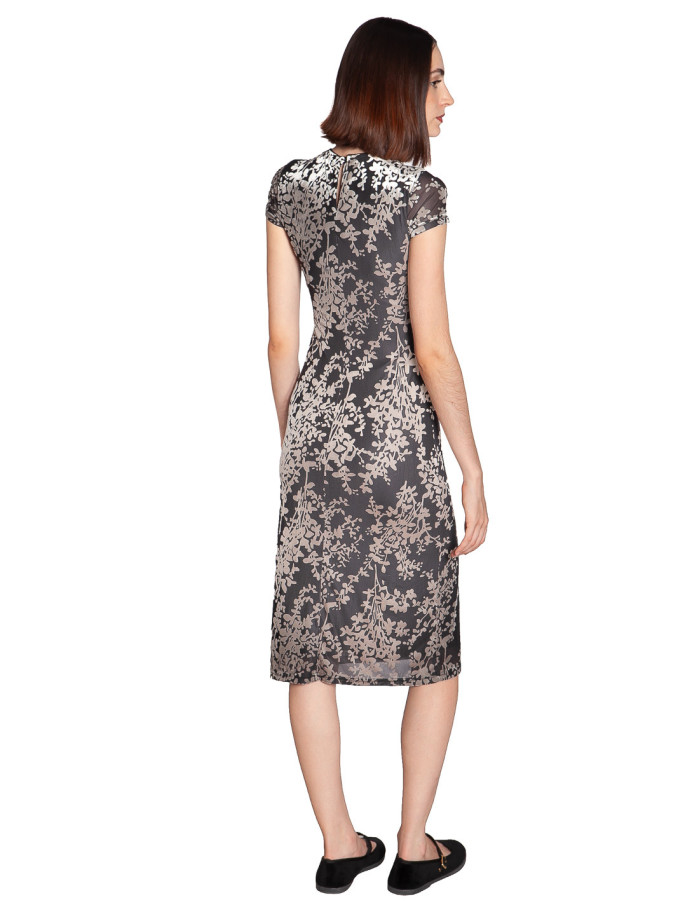 VESTIDO MIDI ESTAMPADO DEVORE BLANCO Y NEGRO WILD PONY SOMMES DEMODE ZARAGOZA